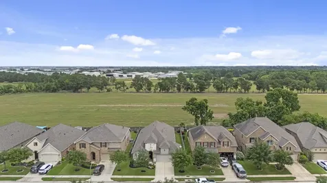 9010 Gardenia Meadow Lane Spring TX 77379