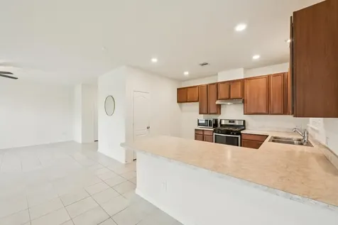12130 Blooming Willow Drive Tomball TX 77377
