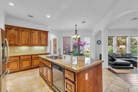 5911 Piney Birch Court Houston TX 77345