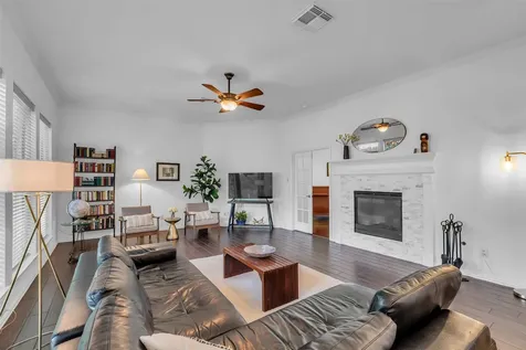 5911 Piney Birch Court Houston TX 77345