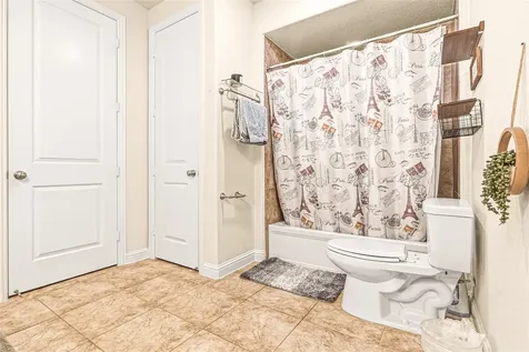 1757 Sierra Crest Drive Houston TX 77080