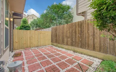4908 Crawford Street Houston TX 77004