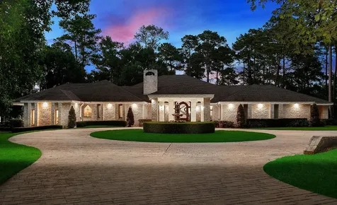 13882 Longwood Drive Willis TX 77318