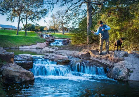 109 Mallard Lane Columbus TX 78934