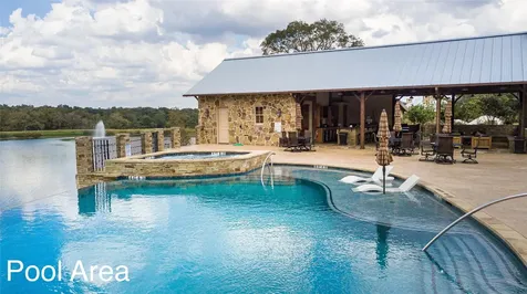 109 Mallard Lane Columbus TX 78934