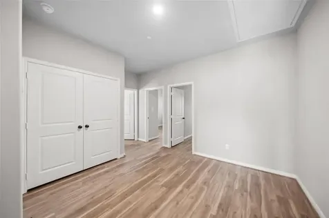 214 W Lewis Street Conroe TX 77301