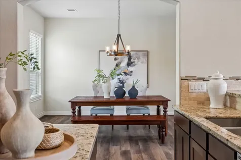 1622 Parker Street Houston TX 77007