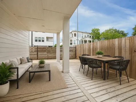 1622 Parker Street Houston TX 77007