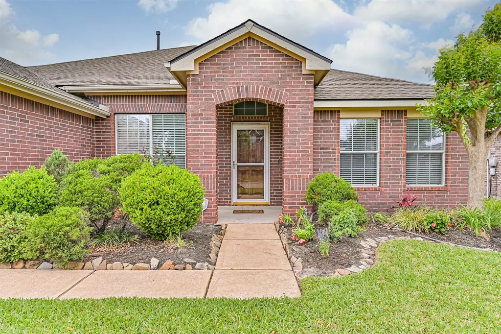 3430 Danbury Chase Trail Fresno TX 77545