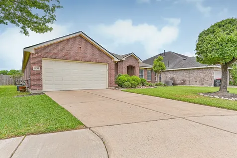 3430 Danbury Chase Trail Fresno TX 77545