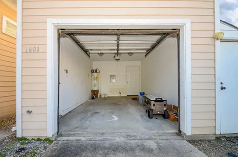 1401 Holly Street Houston TX 77007