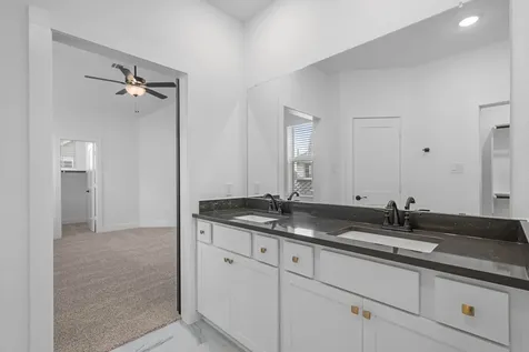 1308 Shaded Rock Drive Missouri City TX 77459