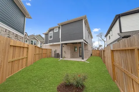 1308 Shaded Rock Drive Missouri City TX 77459