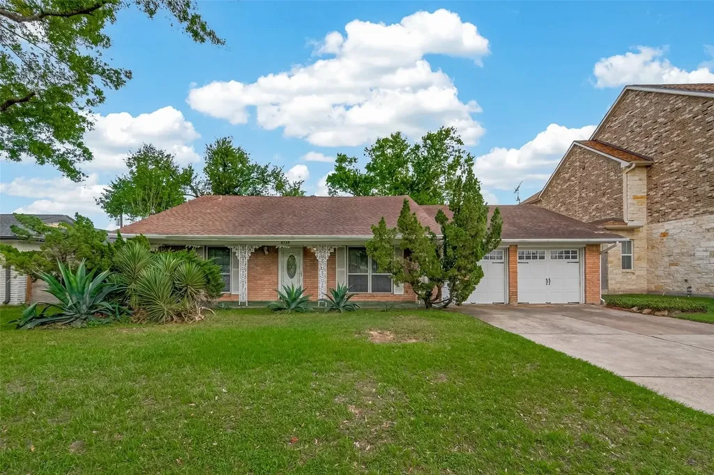 6739 Grovewood Lane Houston TX 77008
