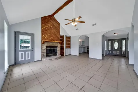 172 Oak Hill Drive Point Blank TX 77364