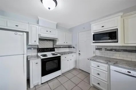 172 Oak Hill Drive Point Blank TX 77364
