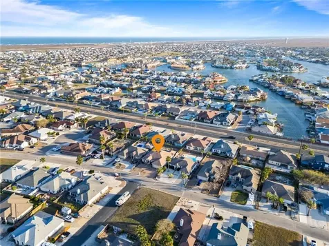 13857 Laffite Drive Corpus Christi TX 78418