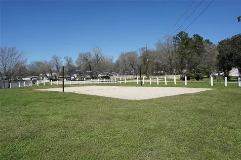 12091 Canal Street Willis TX 77318