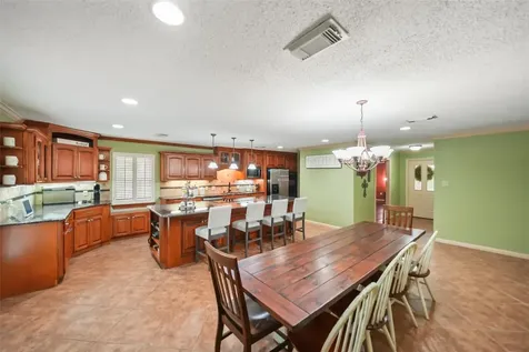 4409 Avenue J Santa Fe TX 77510