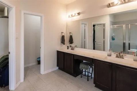 2318 N Red Slate Drive Rosharon TX 77583