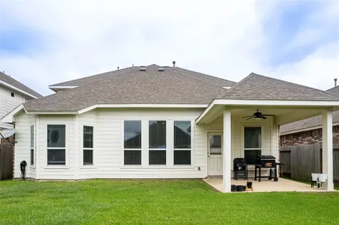 2318 N Red Slate Drive Rosharon TX 77583