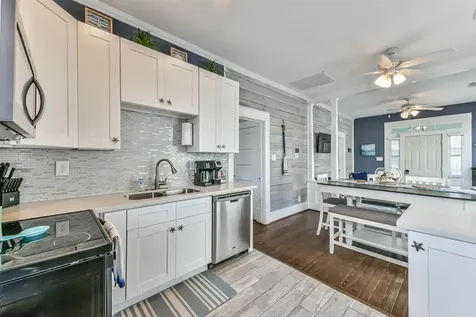 2314 31st Street Galveston TX 77550