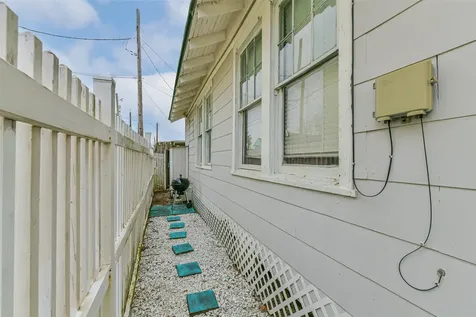 2314 31st Street Galveston TX 77550