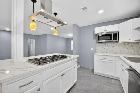 11226 Huggins Drive Houston TX 77035