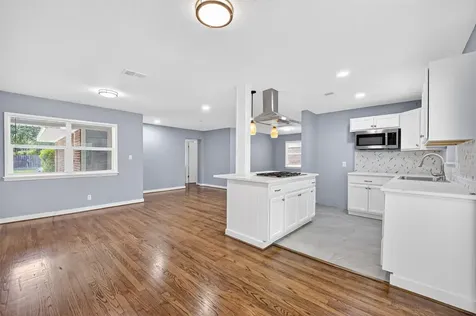 11226 Huggins Drive Houston TX 77035