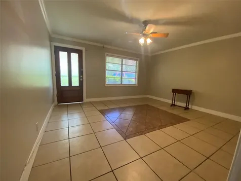 802 Mable Avenue El Campo TX 77437