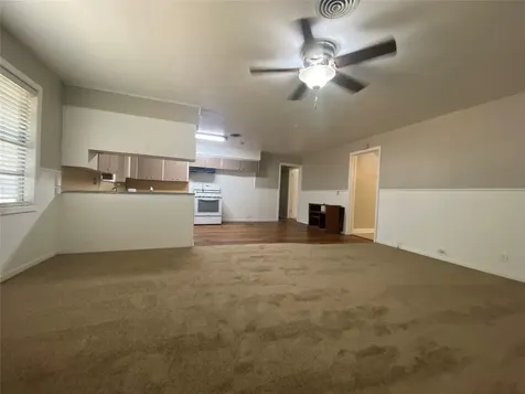 802 Mable Avenue El Campo TX 77437