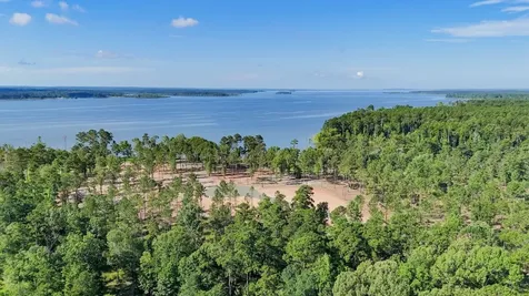 347 Debbie Lane Pineland TX 75968