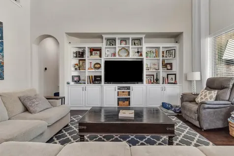 414 Painted Creek Way Kyle TX 78640