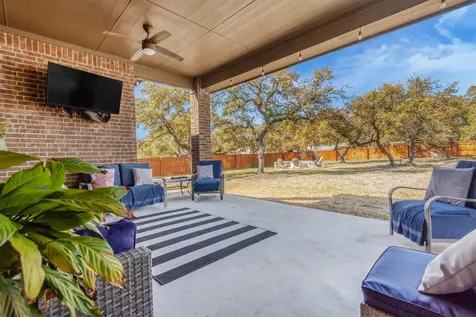 414 Painted Creek Way Kyle TX 78640