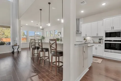 414 Painted Creek Way Kyle TX 78640