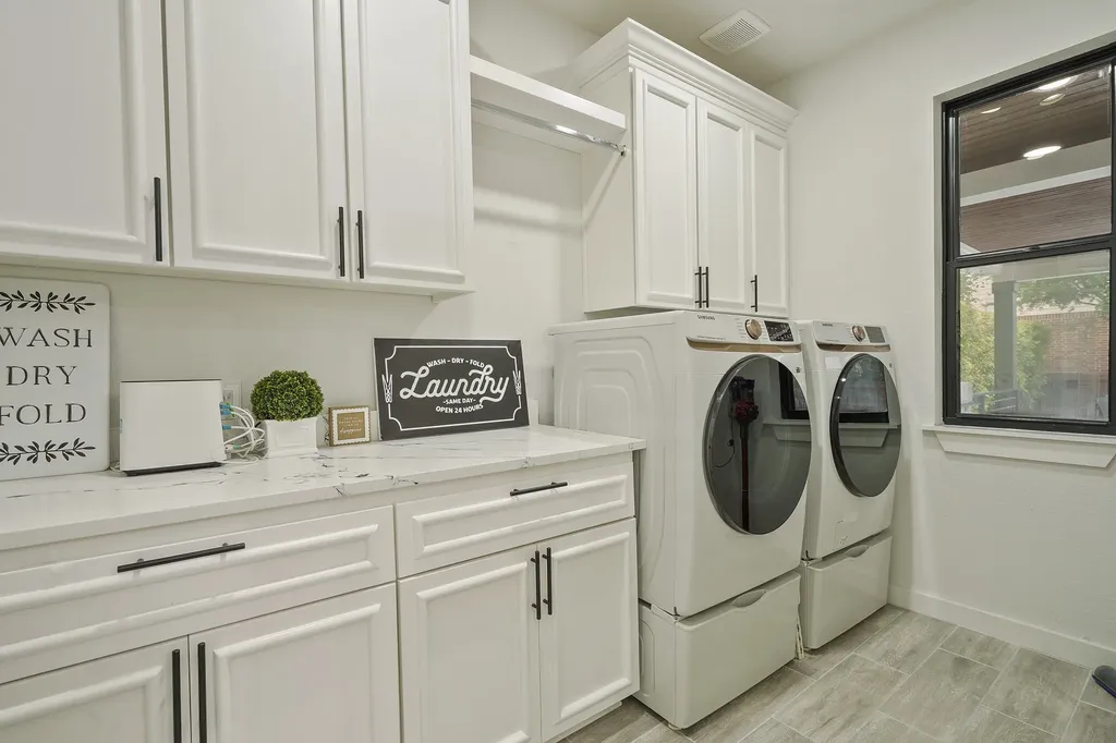 25519 Stormy Rock San Antonio TX 78255