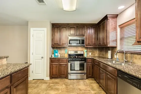 6108 Fox Ridge Drive Angleton TX 77515