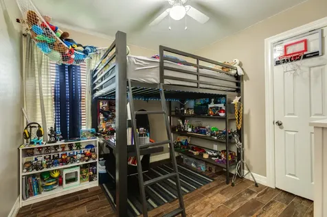 6108 Fox Ridge Drive Angleton TX 77515