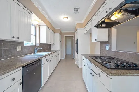 807 Seacliff Drive Houston TX 77062
