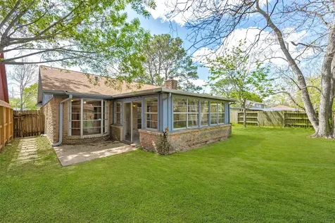 807 Seacliff Drive Houston TX 77062