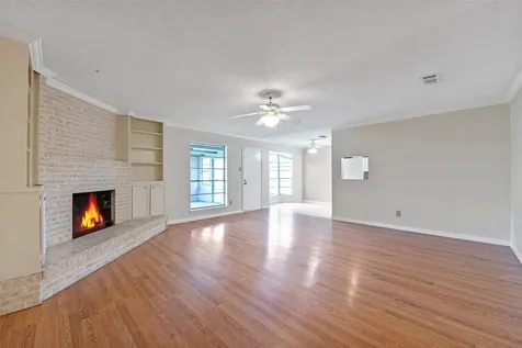 807 Seacliff Drive Houston TX 77062