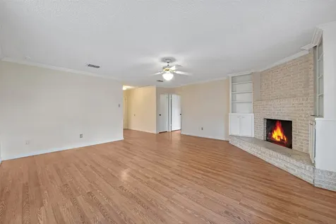 807 Seacliff Drive Houston TX 77062