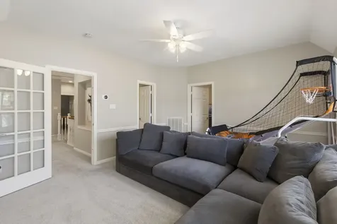 10 Scenic Mill Place The Woodlands TX 77382