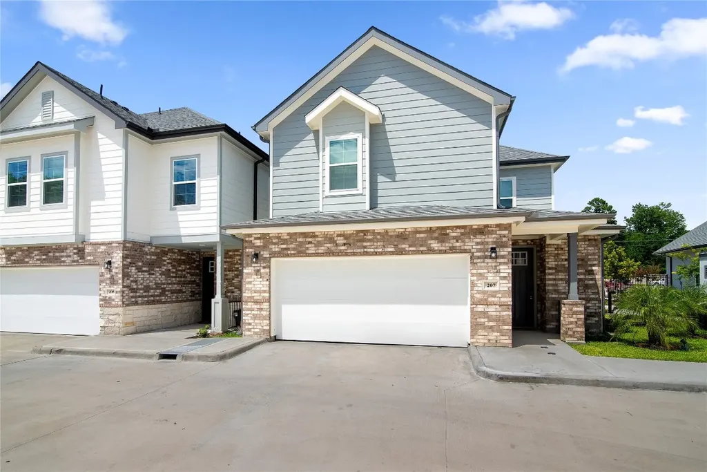 28325-517 Birnham Woods Drive Spring TX 77389