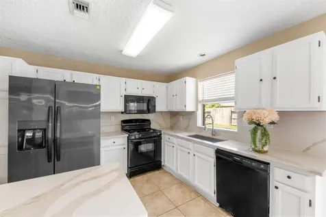 3410 E Heatherock Circle Sugar Land TX 77479