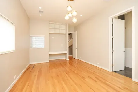 1909 Oakdale Street Houston TX 77004