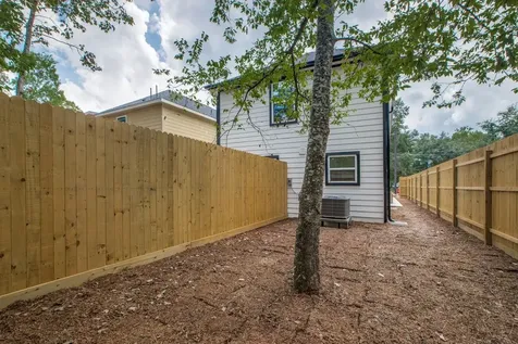 5705 Breland Street Houston TX 77016