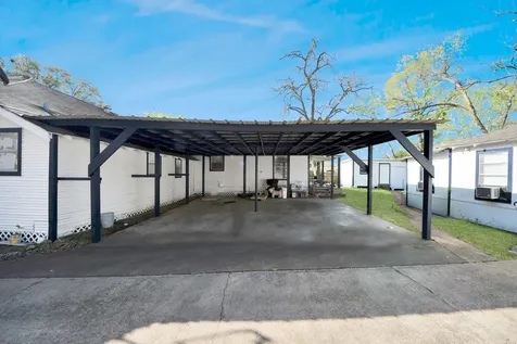 820 6th Street Rosenberg TX 77471