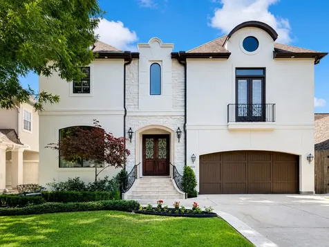4511 Merrie Lane Bellaire TX 77401