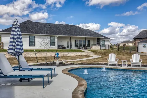 233 Randi Road Bellville TX 77418